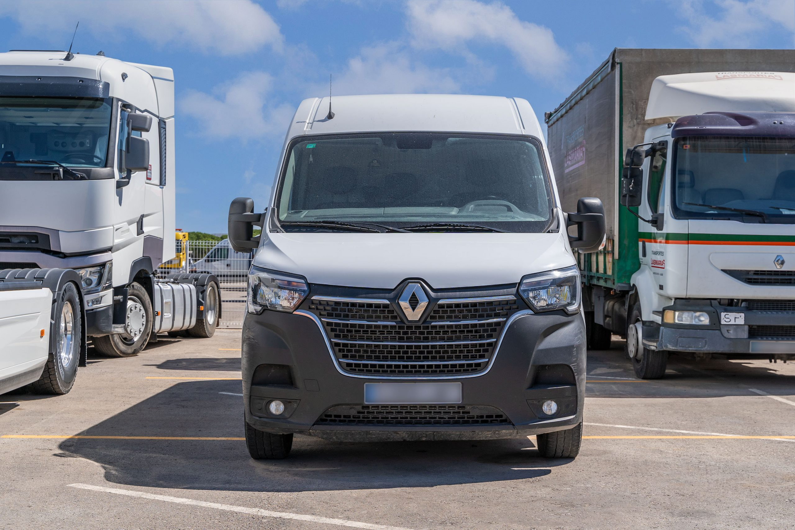 Teruel Truck Rent - foto instalaciones